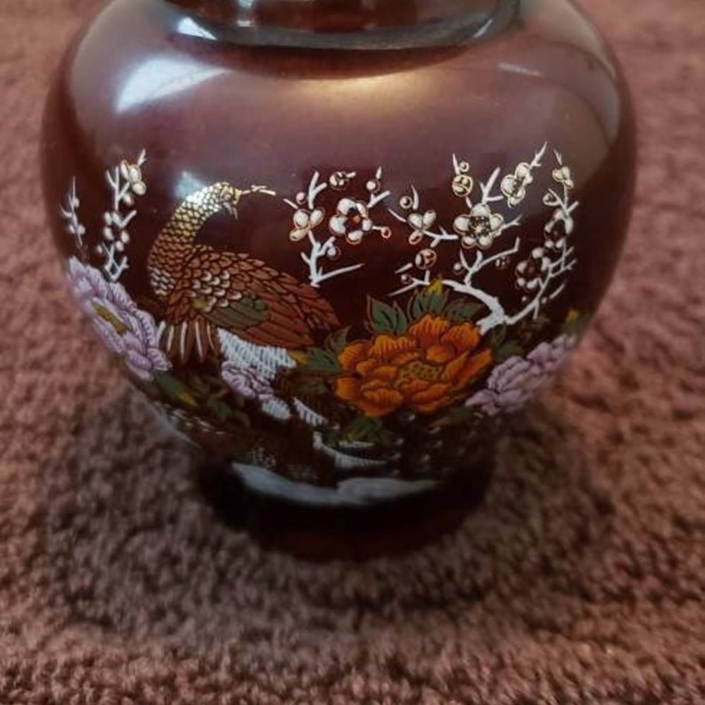 Small Brown Vintage Ginger Jar with Lid - 6" Tall - Picture 2 of 8